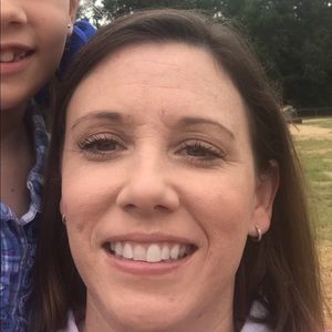 Meet your Posher, Janelle